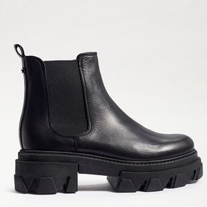 DAELYN CHUNKY SOLE SHORT BOOT